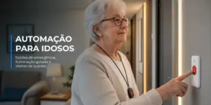 Idosa aponta para botão de alarme no corredor para automação